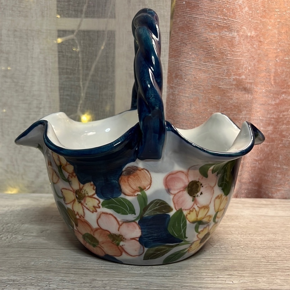 Floral Baskets with Twisted Handle